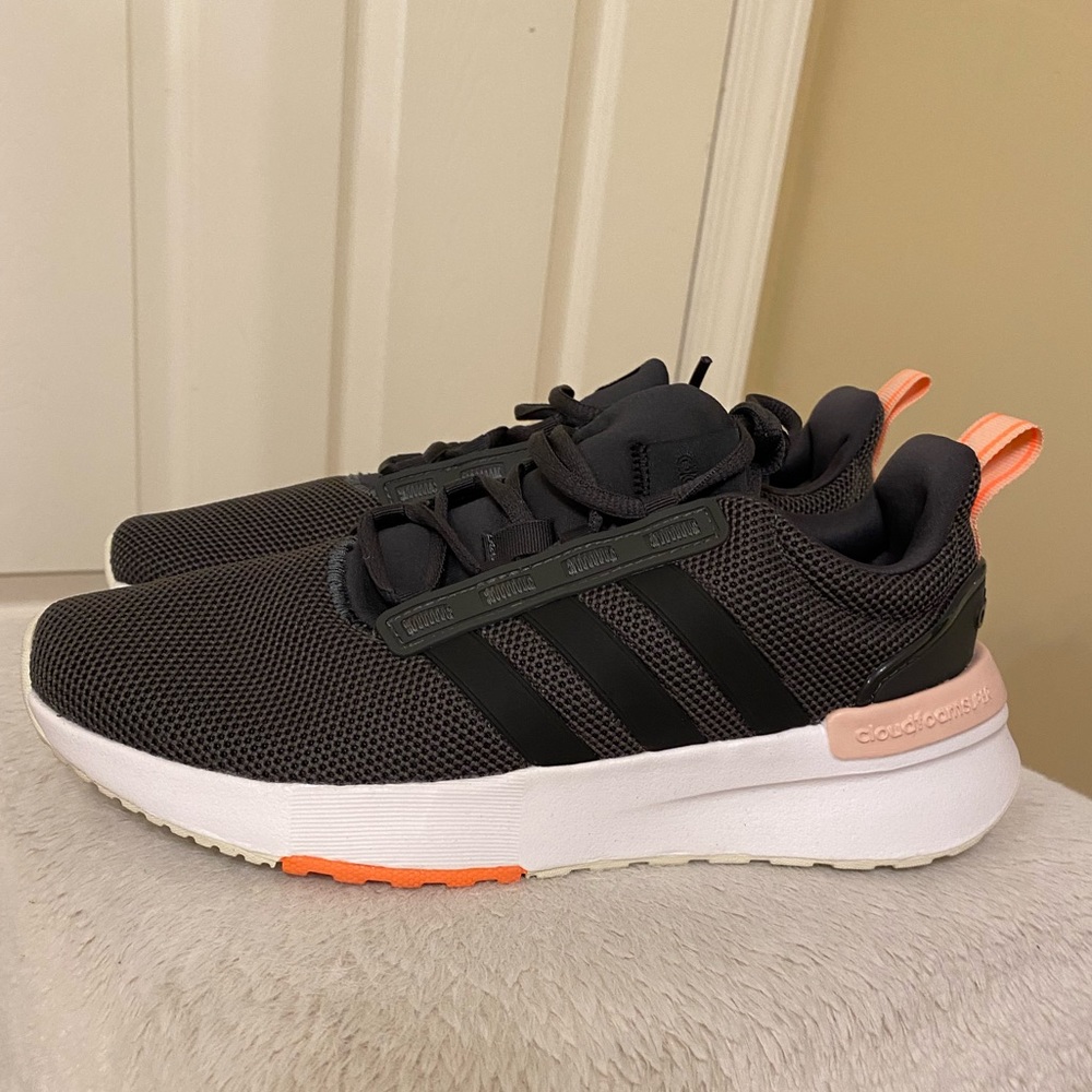 Racer TR21 shoes